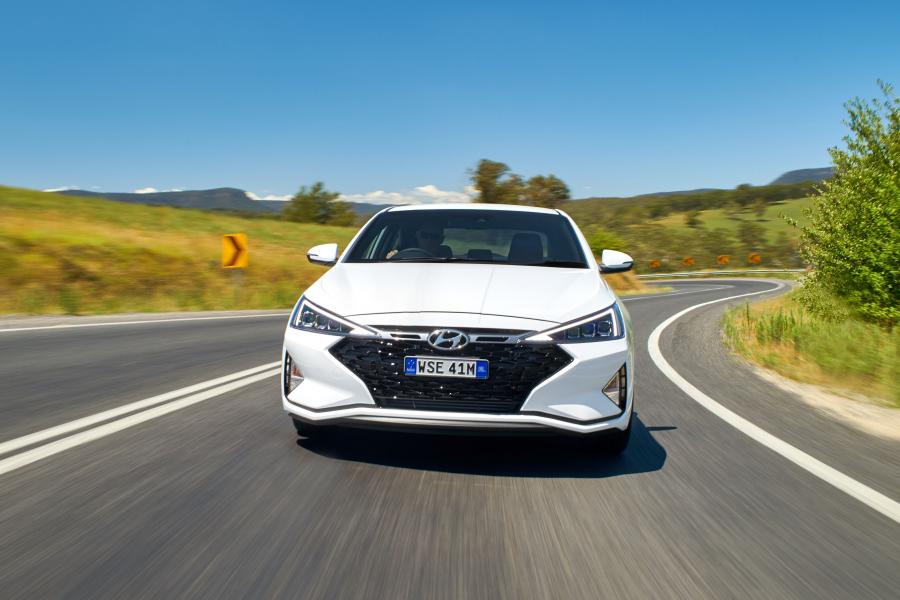  Hyundai Elantra Sport (AD) 2019 года  (AU) (фото 6 из 15)